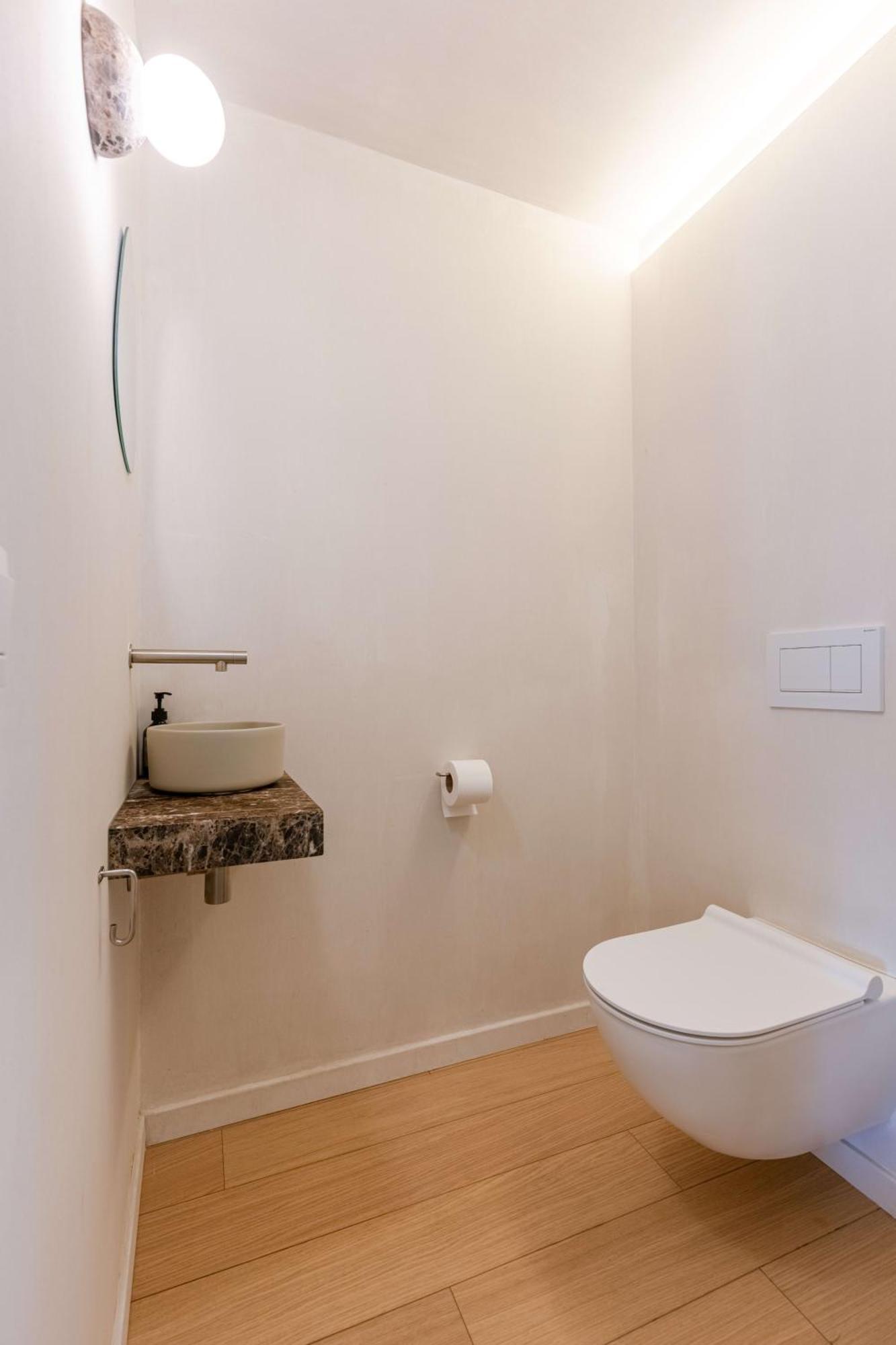 Huswell - Urban Getaway For Two In The Heart Of Antwerp 아파트 외부 사진